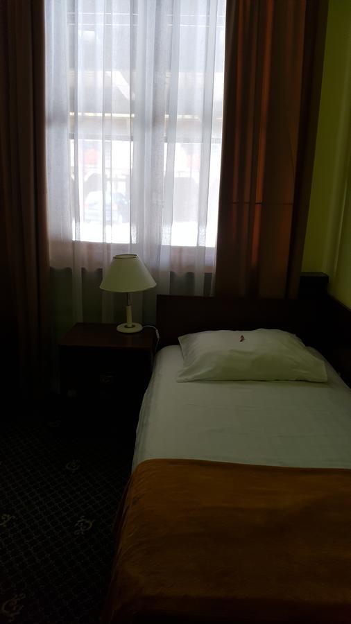 Hotel Restauracja Pustelnik Wisla Mala Εξωτερικό φωτογραφία