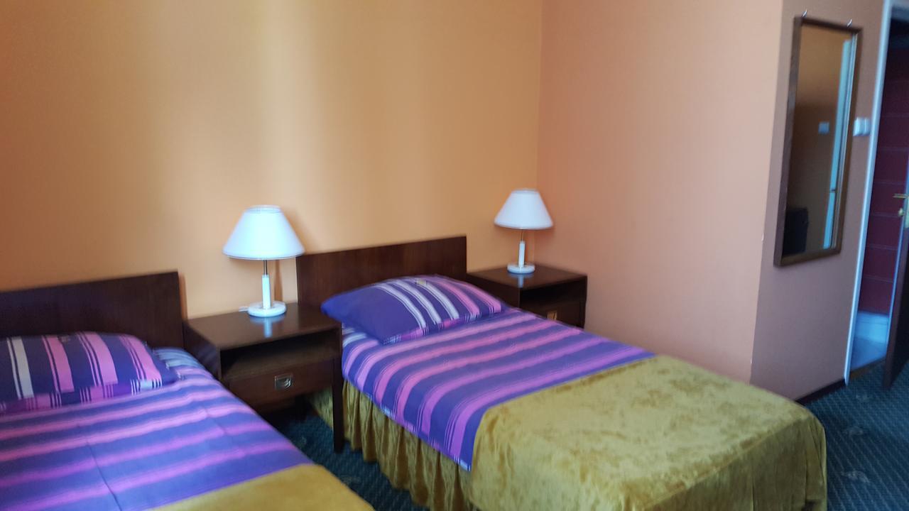 Hotel Restauracja Pustelnik Wisla Mala Εξωτερικό φωτογραφία
